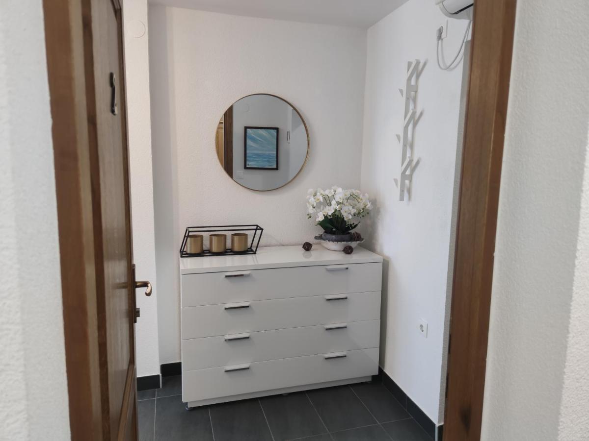 Apartments Obala Malinska Extérieur photo