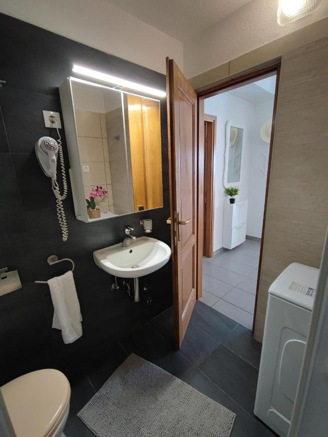Apartments Obala Malinska Extérieur photo
